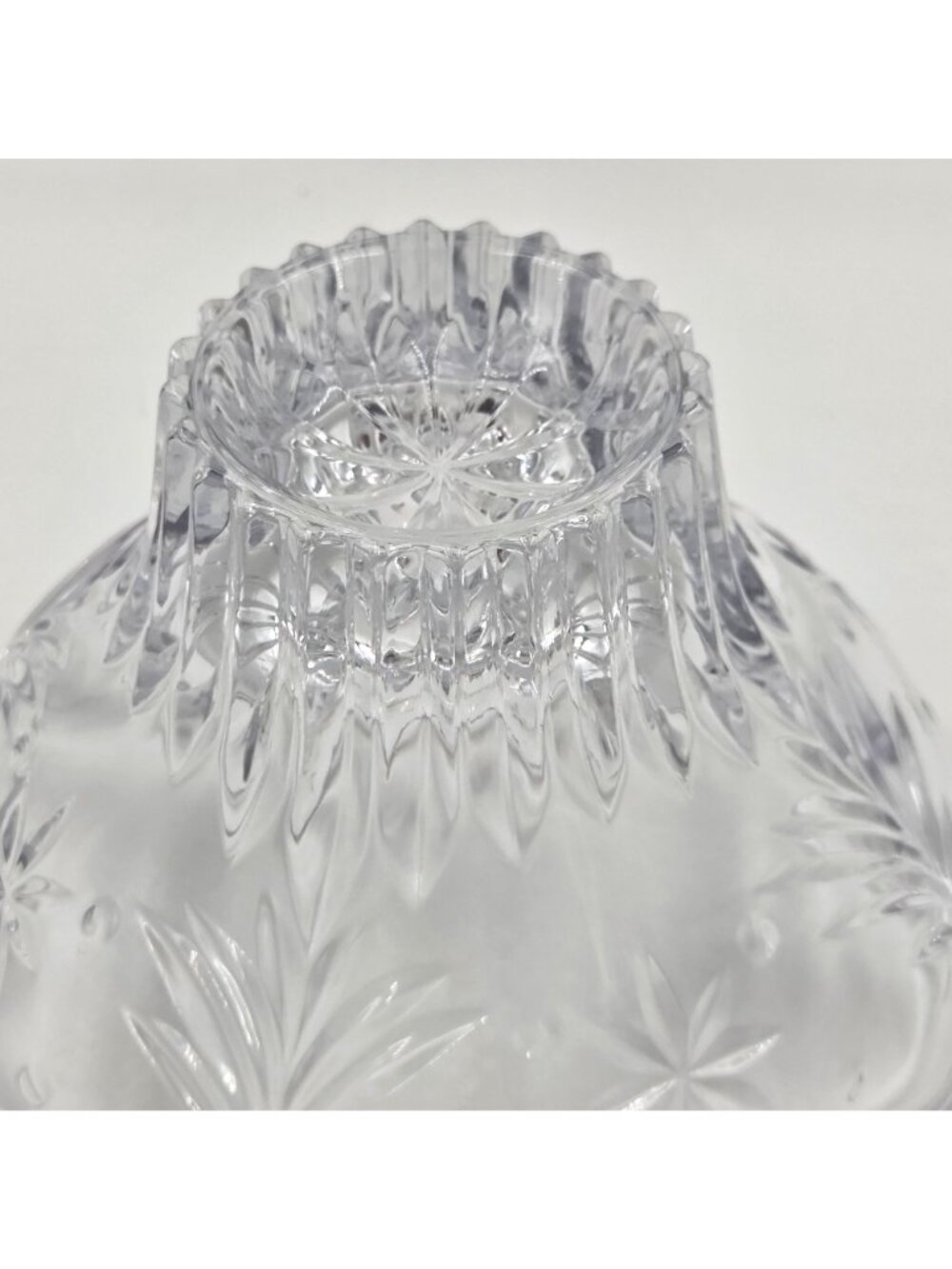 Mikasa Christmas Night Footed Nut or Candy Crystal Bowl - Picture 7 of 10